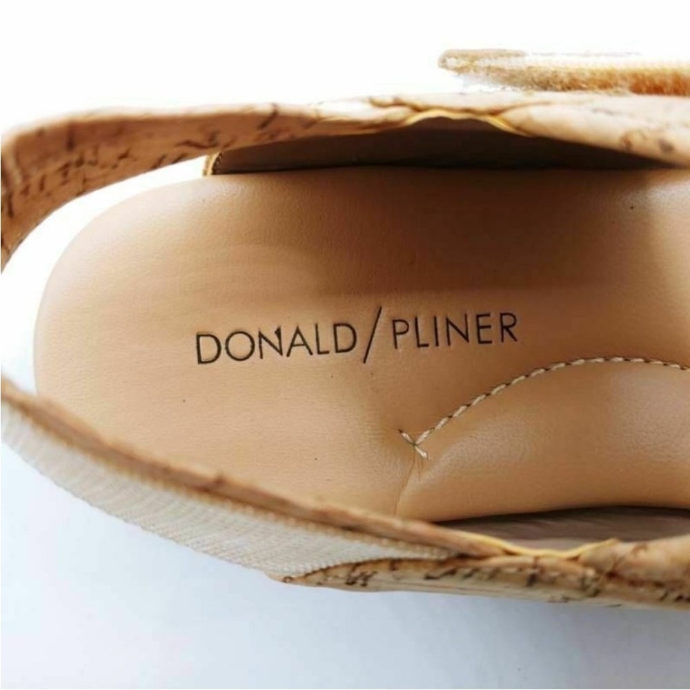 NOWT Donald J Pliner Womens Sarra Ankle Strap Sandals 9M - Picture 6 of 10